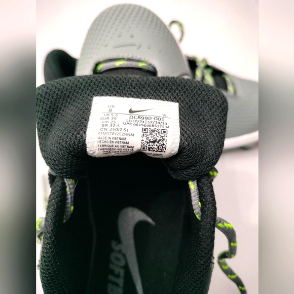 Nike Hyperdiamond 4 Elite Women's Softball Cleats Size: 8 NWOT - Chimpunes - Picture 10 of 11